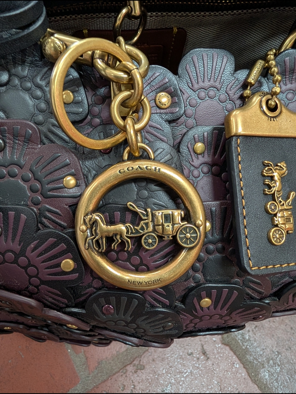 Coach Tea Rose Basket - Picture 4 of 6